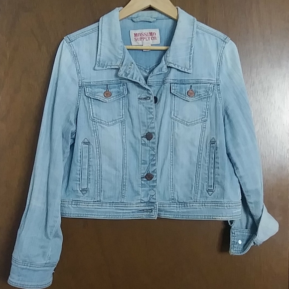 Light Wash Strech Denim Jacket - Picture 9 of 13